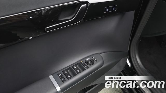 Hyundai Grandeur (GN7) 3.5 Gasoline 2WD Exclusive 2026 — фото 29