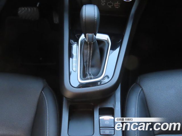Renault Korea XM3 1.6 E-TECH RE 2023 — фото 15
