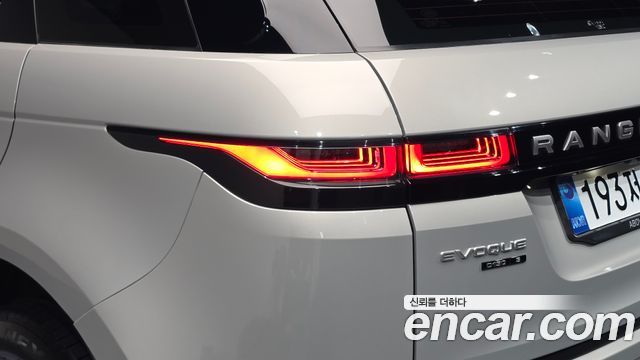 Land Rover Range Rover Evoque (II) D150 S 2020 — фото 23