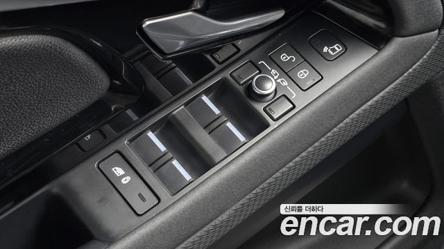 Land Rover Range Rover Evoque (II) D150 S 2020 — фото 29