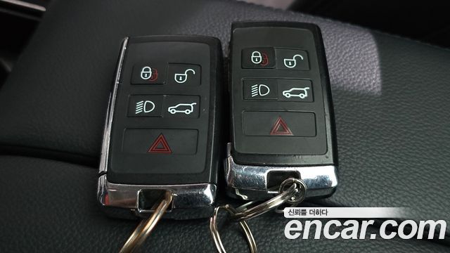 Land Rover Range Rover Evoque (II) D150 S 2020 — фото 33