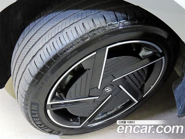 Hyundai Ioniq 5 Long Range Prestige 2025 — фото 24