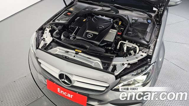 Mercedes-Benz C-Class (W205) C200 2015 — фото 6