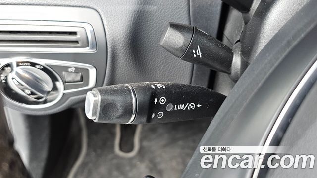 Mercedes-Benz C-Class (W205) C200 2015 — фото 14
