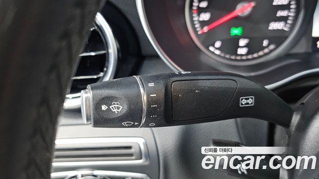 Mercedes-Benz C-Class (W205) C200 2015 — фото 15
