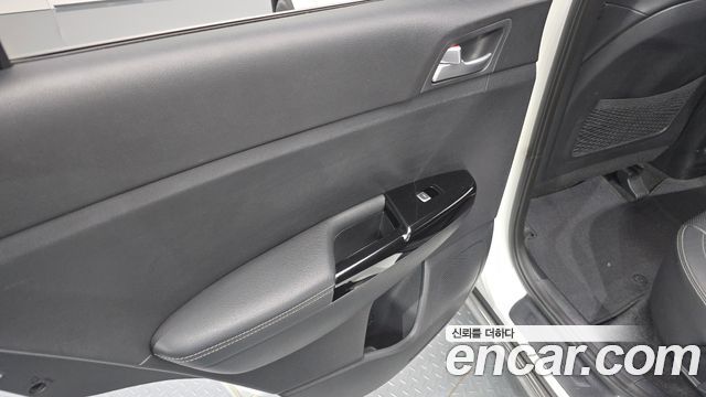 Kia Sportage (IV) Diesel 2WD Prestige 2017 — фото 25