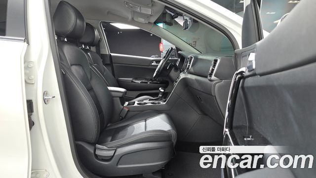 Kia Sportage (IV) Diesel 2WD Prestige 2017 — фото 26