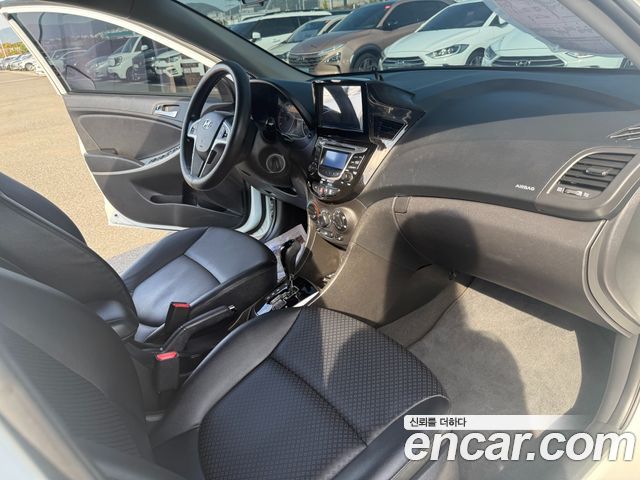 Hyundai Accent (New) 1.4 VVT Modern 2014 — фото 18