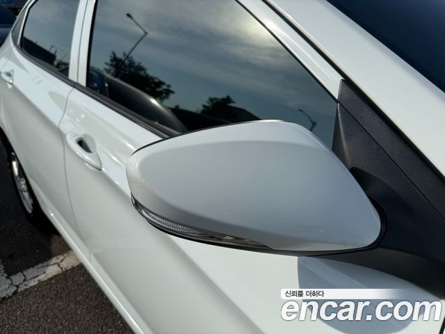 Hyundai Accent (New) 1.4 VVT Modern 2014 — фото 23