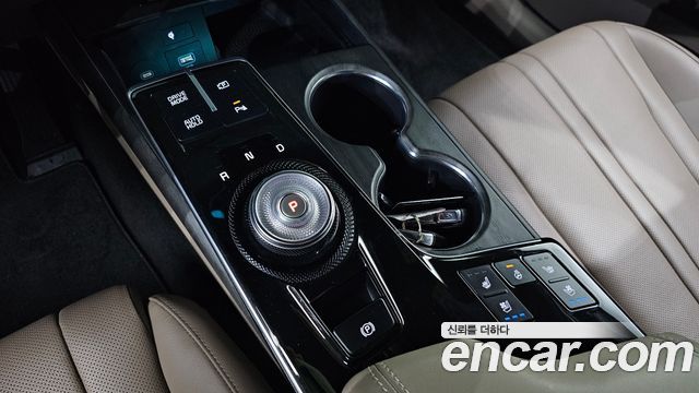 Kia K8 2.5 Gasoline 2WD Noblesse 2023 — фото 9