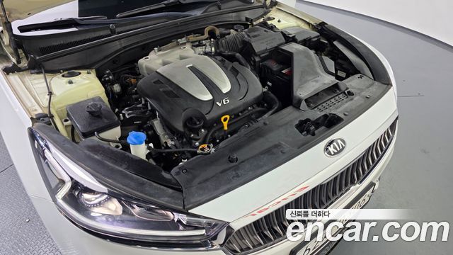 Kia K7 3.0 LPI Luxury (Rental Car) 2016 — фото 6