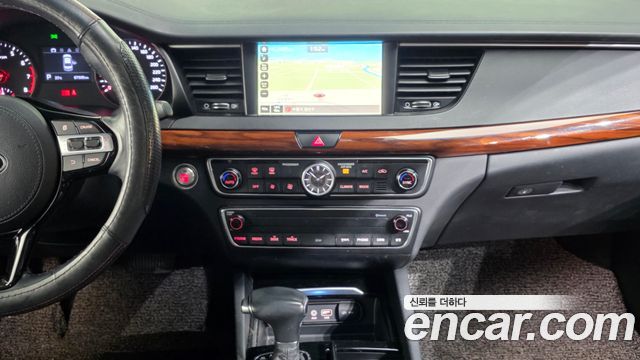 Kia K7 3.0 LPI Luxury (Rental Car) 2016 — фото 18