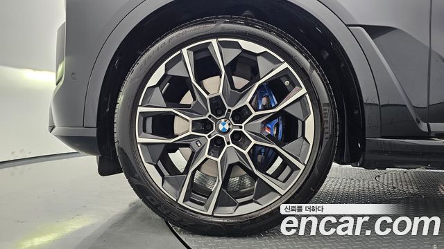 BMW X7 (G07) xDrive 40i M Sport 6STR 2025 — фото 5