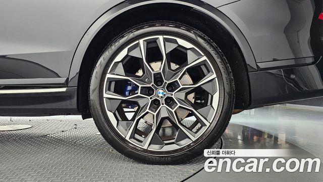 BMW X7 (G07) xDrive 40i M Sport 6STR 2025 — фото 21