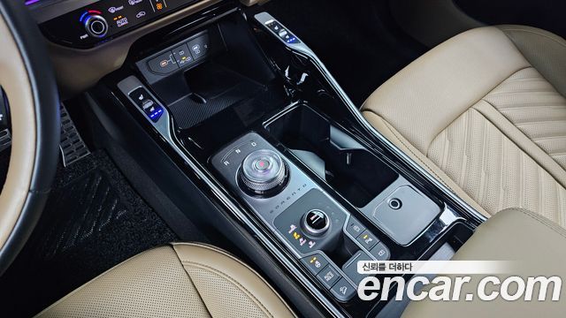 Kia Sorento (IV) Gasoline 2.5T 4WD Signature 2024 — фото 9