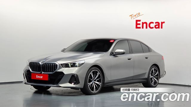 BMW 5 Series (G60) 530i xDrive M Sport