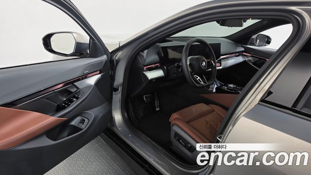 BMW 5 Series (G60) 530i xDrive M Sport 2026 — фото 10