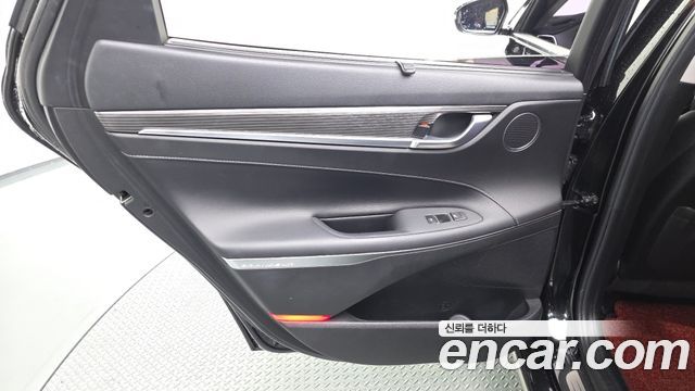 Hyundai Grandeur (IG) 3.0 Exclusive 2018 — фото 31