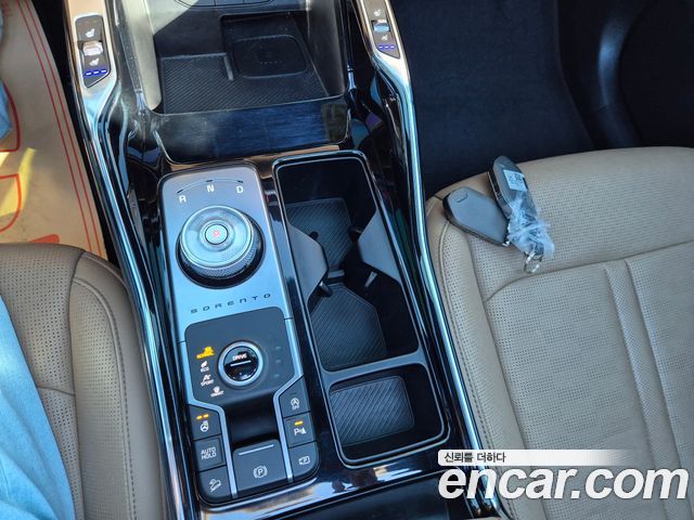 Kia Sorento (IV) Gasoline 2.5T 4WD Noblesse 2024 — фото 17