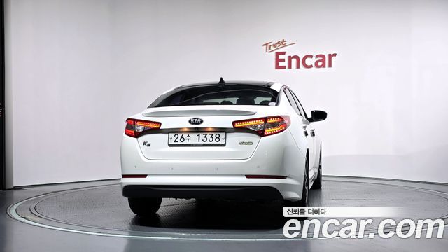 Kia K5 Hybrid Luxury 2014 — фото 4