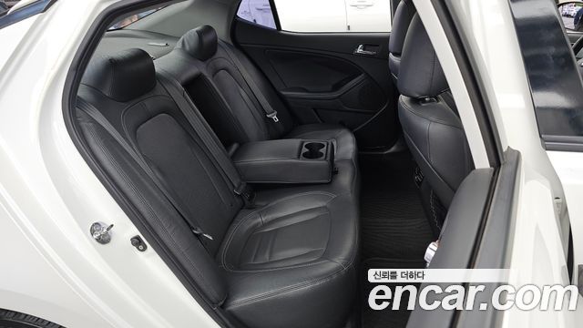 Kia K5 Hybrid Luxury 2014 — фото 11
