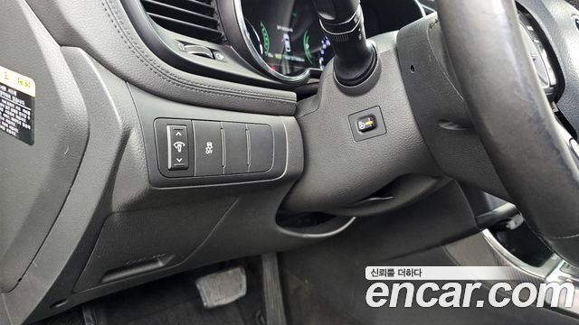 Kia K5 Hybrid Luxury 2014 — фото 16