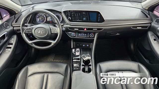 Hyundai Sonata (DN8) 2.0 Premium Family 2021 — фото 7