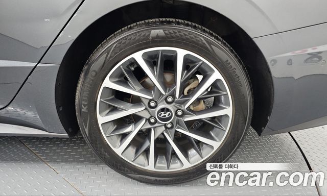 Hyundai Sonata (DN8) 2.0 Premium Family 2021 — фото 21