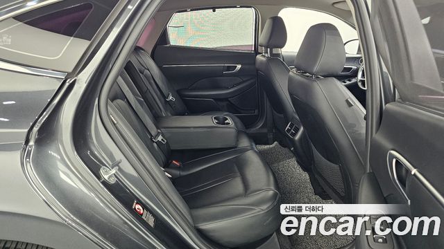 Hyundai Sonata (DN8) 2.0 Premium Family 2021 — фото 26