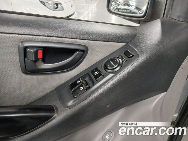 Hyundai Grand Starex 5-Seater VAN Smart 2017 — фото 20