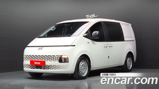 Hyundai Staria Cargo 5-Seater Smart 2022 — фото 1