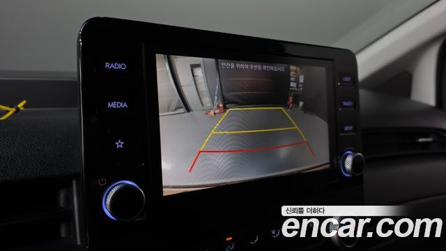 Hyundai Staria Cargo 5-Seater Smart 2022 — фото 15