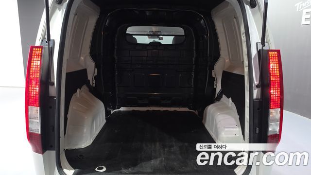Hyundai Staria Cargo 5-Seater Smart 2022 — фото 20