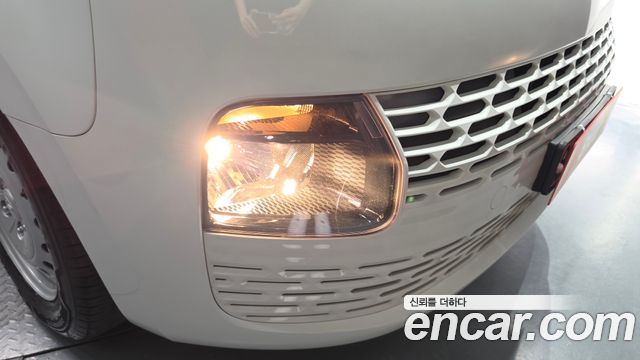 Hyundai Staria Cargo 5-Seater Smart 2022 — фото 22