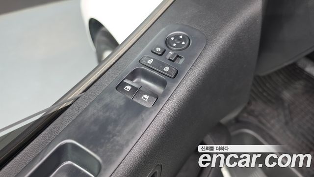 Hyundai Staria Cargo 5-Seater Smart 2022 — фото 28