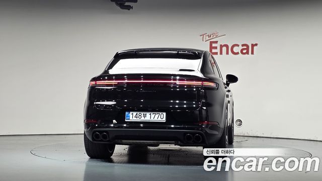 Porsche Cayenne (PO536) 3.0 S E-Hybrid Coupe 2025 — фото 4