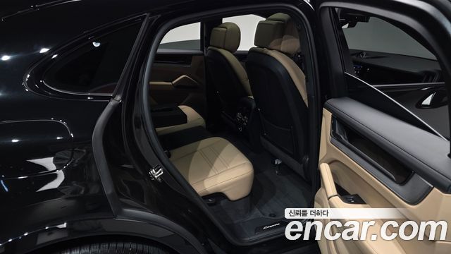 Porsche Cayenne (PO536) 3.0 S E-Hybrid Coupe 2025 — фото 12