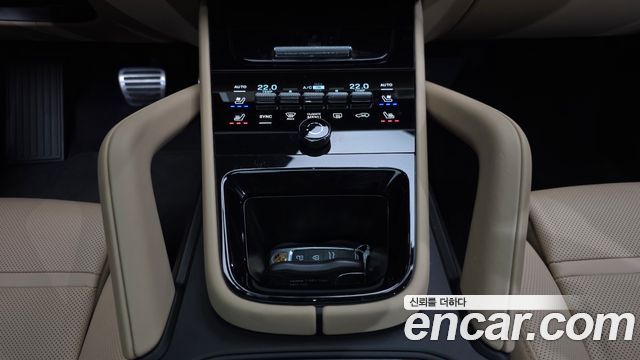 Porsche Cayenne (PO536) 3.0 S E-Hybrid Coupe 2025 — фото 18