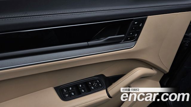 Porsche Cayenne (PO536) 3.0 S E-Hybrid Coupe 2025 — фото 30