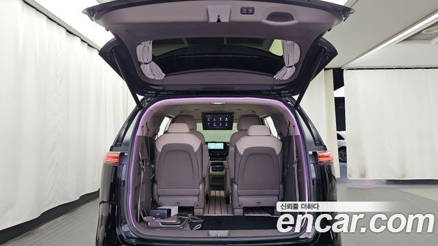 Kia Carnival (IV) Gasoline 9-Seater Signature 2023 — фото 24