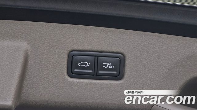 Kia Carnival (IV) Gasoline 9-Seater Signature 2023 — фото 33