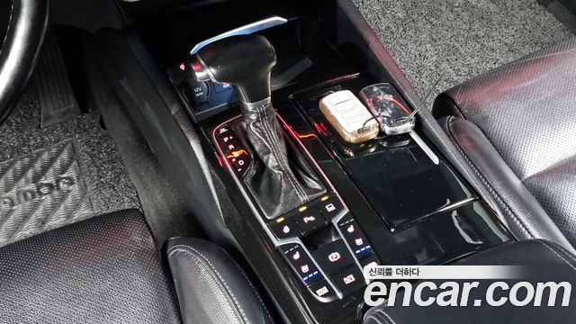 Kia K7 3.0 LPI Prestige (Rental Car) 2016 — фото 9