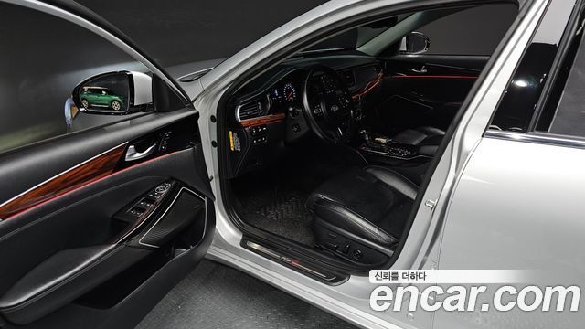 Kia K7 3.0 LPI Prestige (Rental Car) 2016 — фото 10