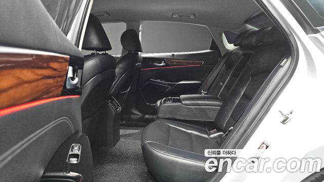 Kia K7 3.0 LPI Prestige (Rental Car) 2016 — фото 11