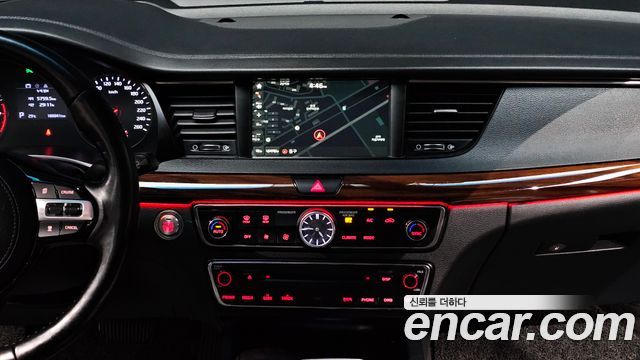 Kia K7 3.0 LPI Prestige (Rental Car) 2016 — фото 14