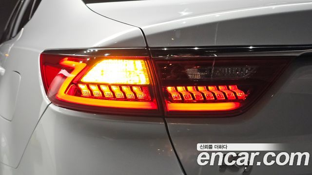 Kia K7 3.0 LPI Prestige (Rental Car) 2016 — фото 23