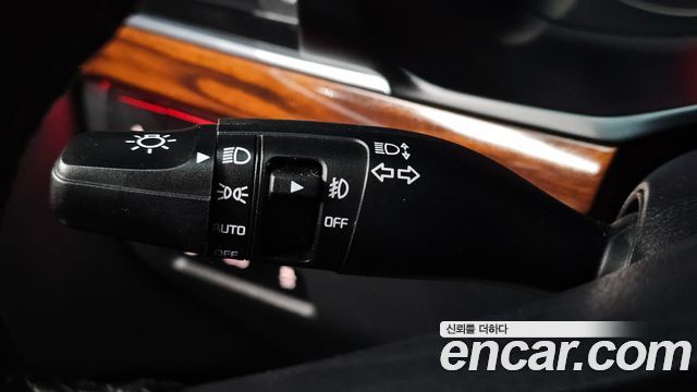 Kia K7 3.0 LPI Prestige (Rental Car) 2016 — фото 31