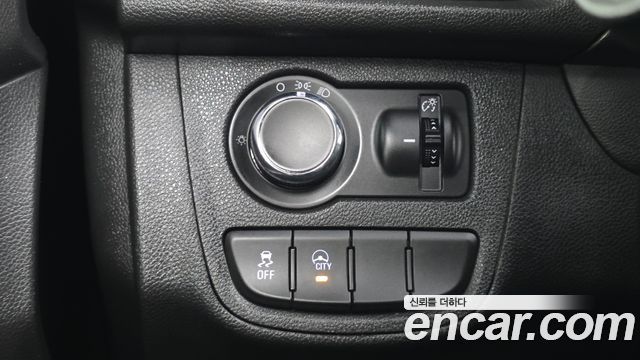 Chevrolet Spark Van 2020 — фото 19