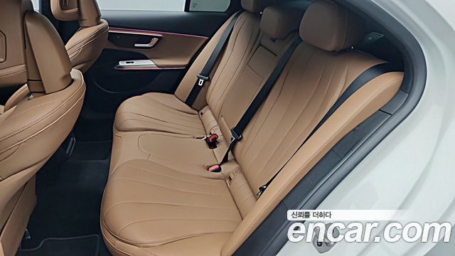Mercedes-Benz E-Class (W214) E200 Avantgarde 2025 — фото 9