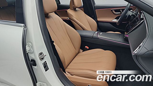 Mercedes-Benz E-Class (W214) E200 Avantgarde 2025 — фото 10